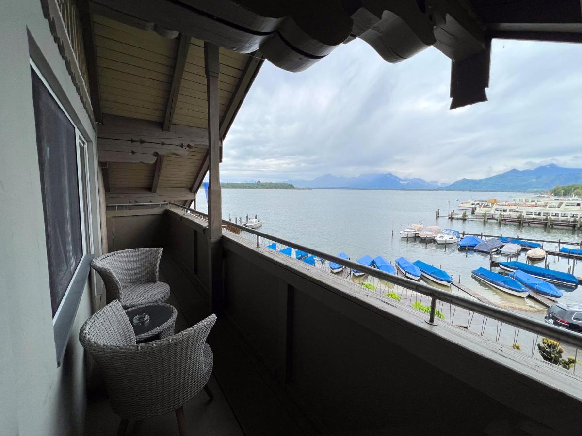 Sieben Zimmer Am See Prien am Chiemsee Esterno foto